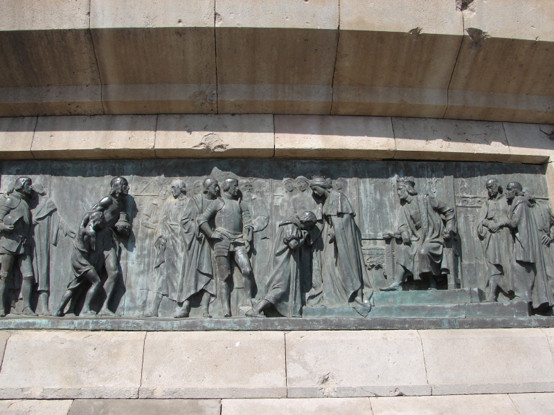 base of Columbus statue has story of his life.jpg